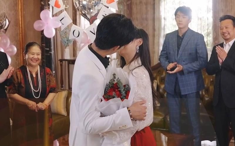 替嫁新娘亿万老公宠上天 第1-40集